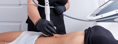 a female abdomen being treated by lipofirm pro body sculpting